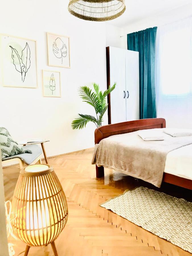 Apartmani-Okrug Gornji-Ciovo Trogir Eksteriør billede
